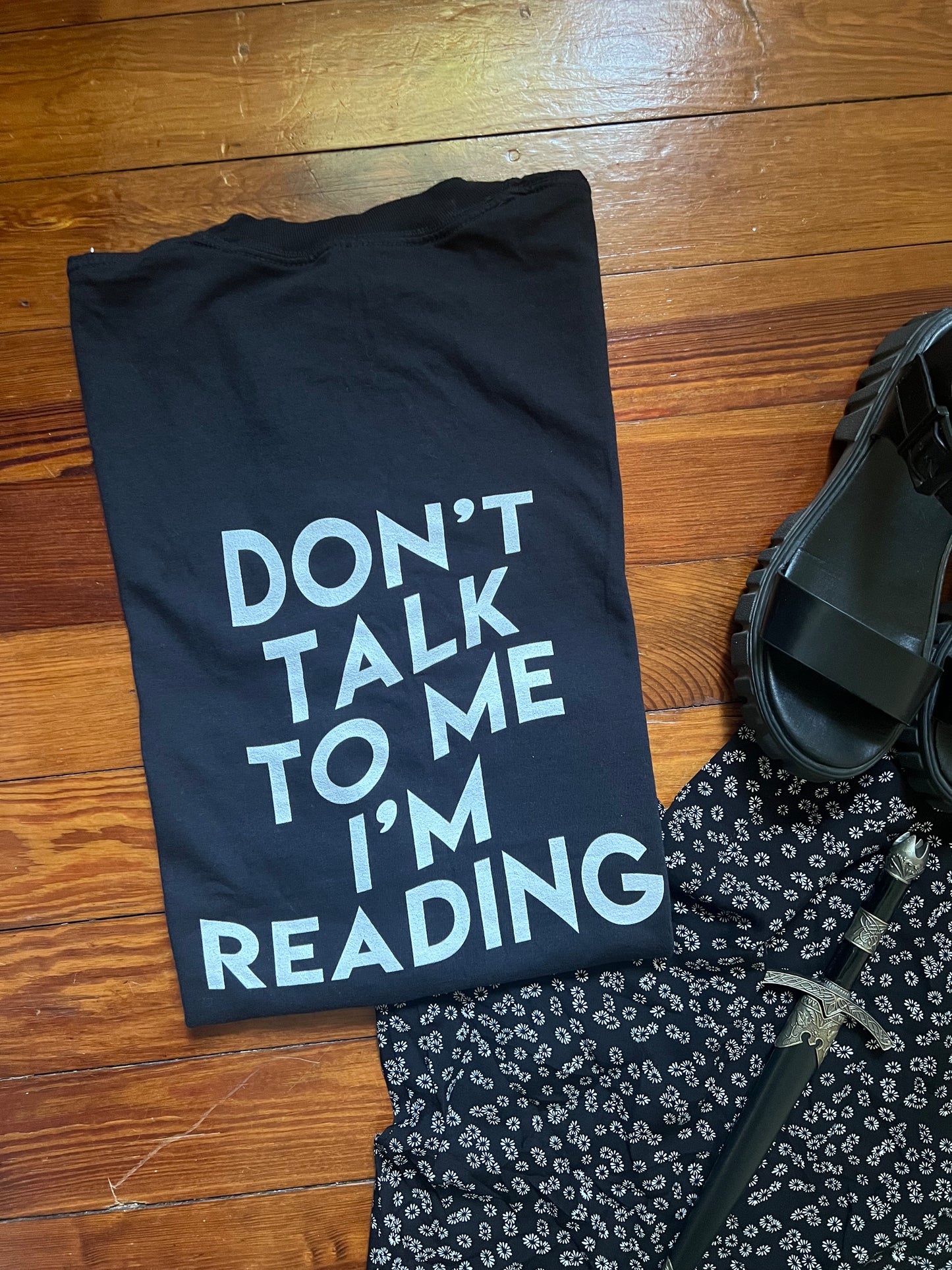 Busy Reading Tee